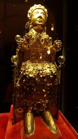 Le Tresor D’orfevrerie