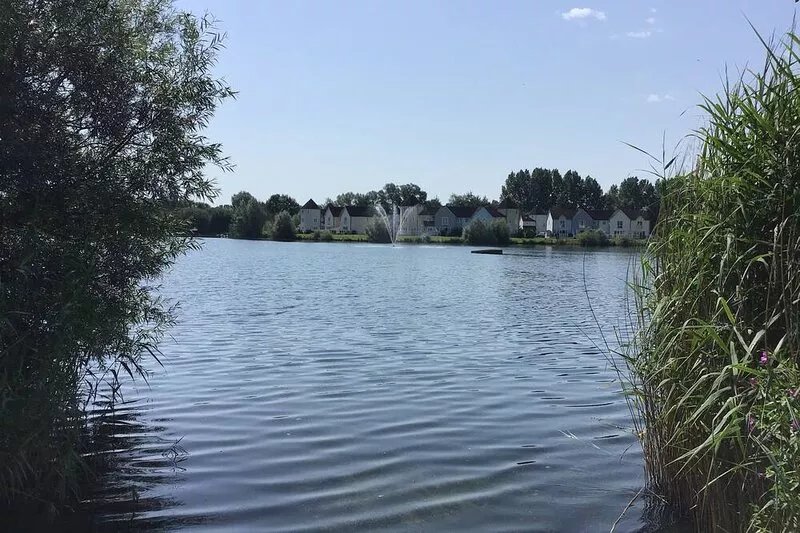 Welcome to 'ThatOne' our Cotswold Lakeside holiday home.