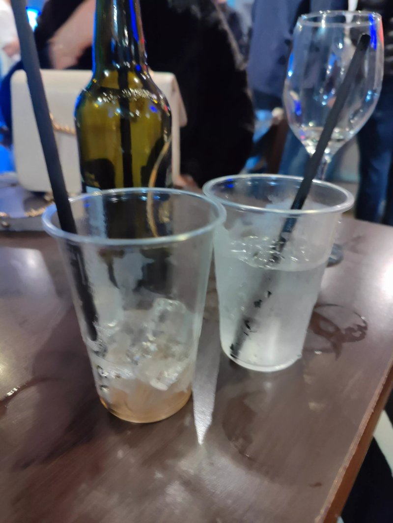The Glenroy Bar