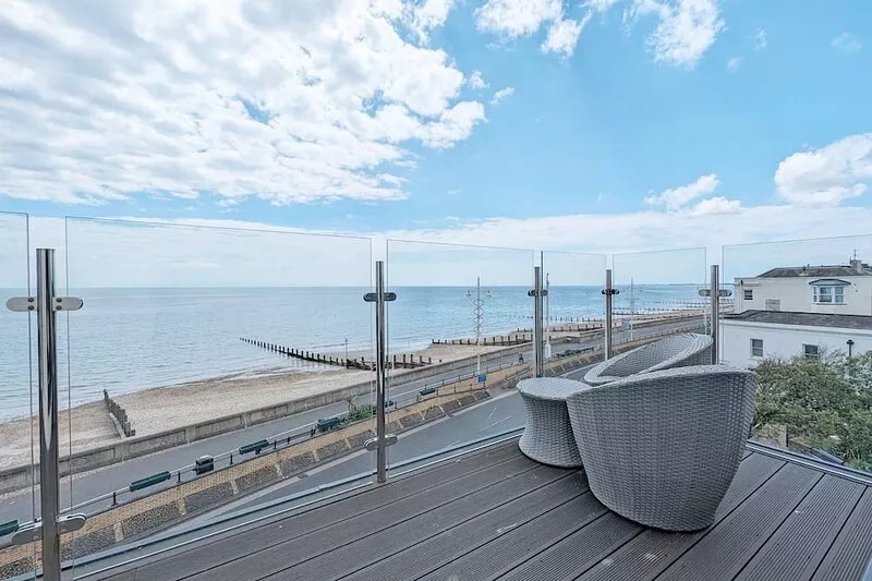 West Lodge, Bognor Regis -  a flat that sleeps 4 guests  in 2 bedrooms