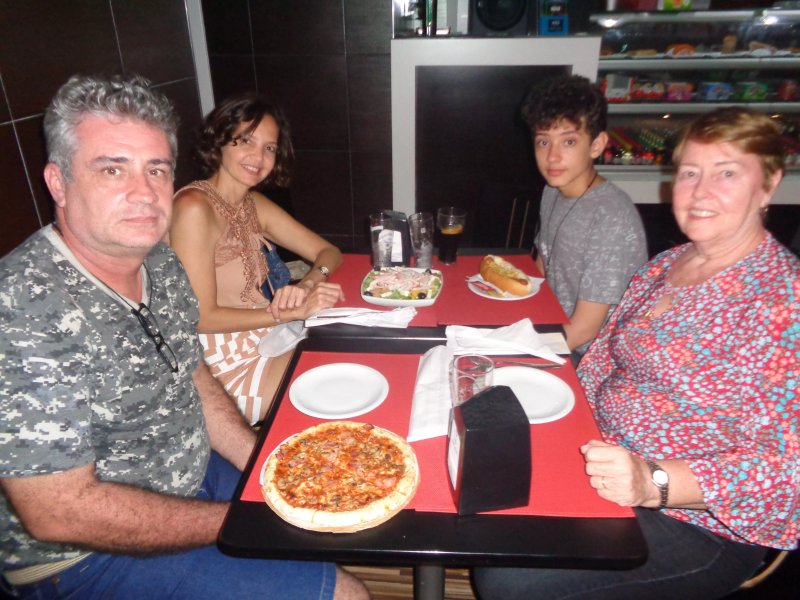 Cabral Lounge Cafe