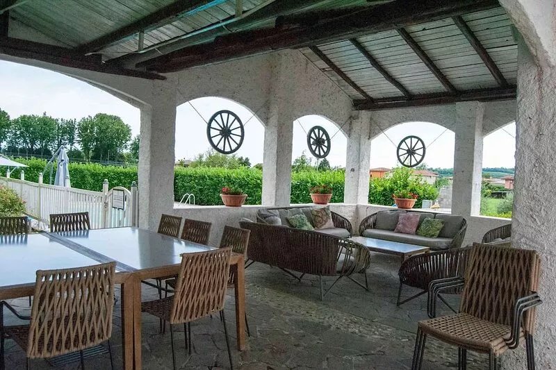 VILLA GIO' great pool,between Venice, Dolomites and Prosecco Hills, 12/14
