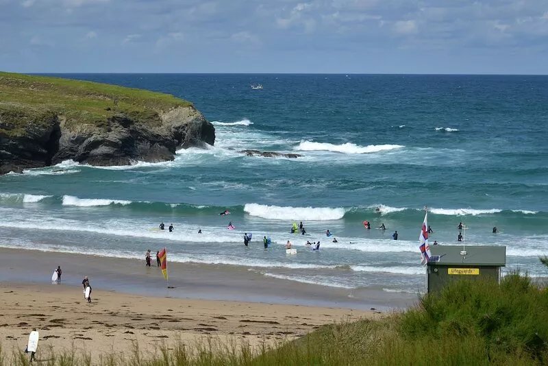 Large Family House Right By The Beach on Treyarnon Bay