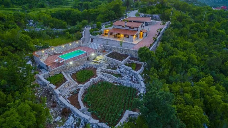 Villa Rustica Duge Njive