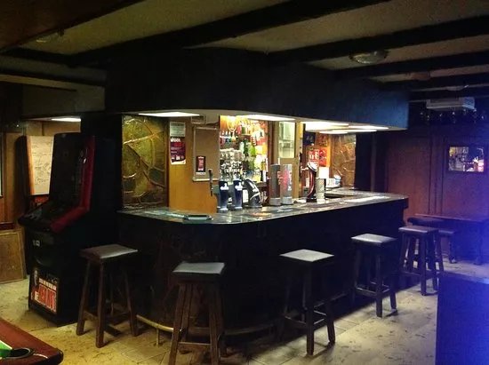 Commercial Inn