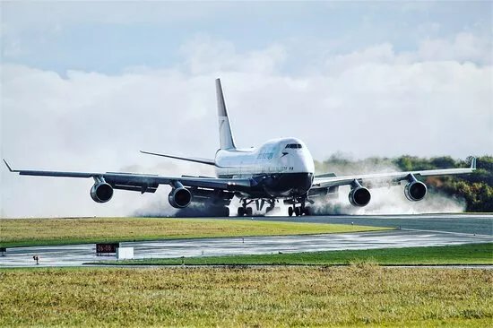 Negus 747