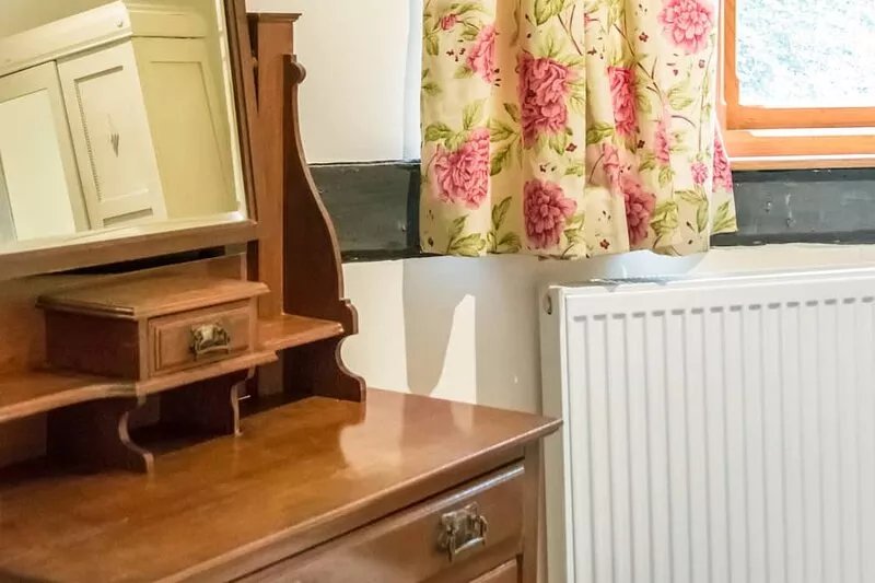 Dog and Family-Friendly Self-Catering Farmhouse on Working Farm