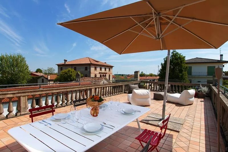 Unique house on the river in a quiet Village Close To Padova And Venice
