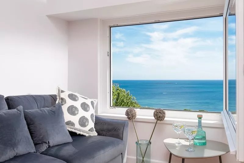 Nutshell -  a cottage that sleeps 2 guests  in 1 bedroom