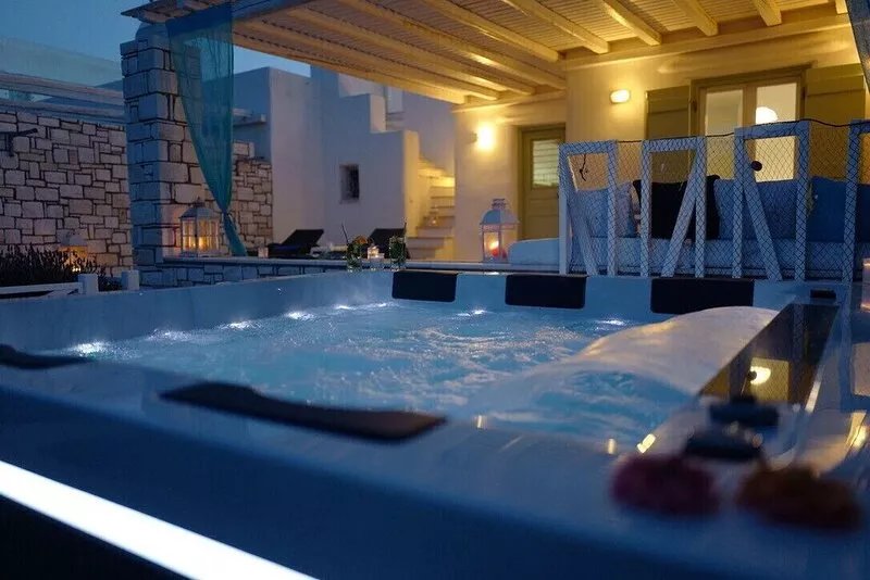 Villa Dinos - Villa with garden view /sea view,outdoor jacuzzi !