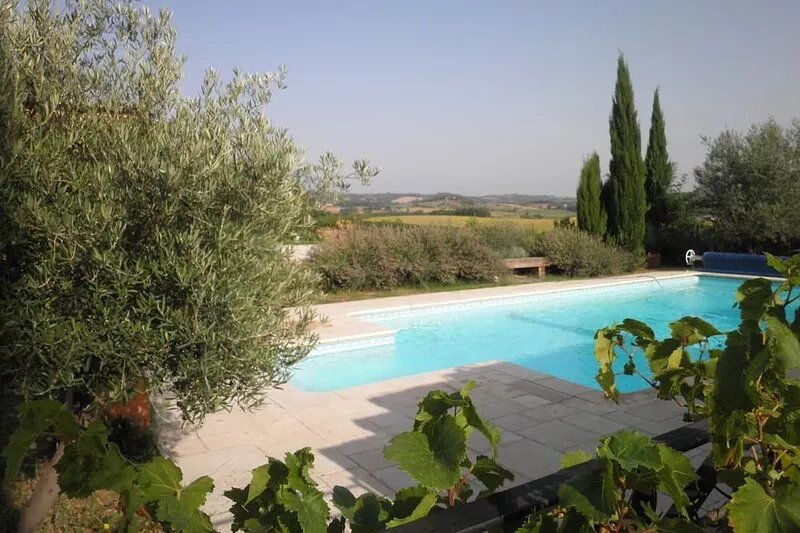Spacious & Airy Village House with Large Garden and Private Pool