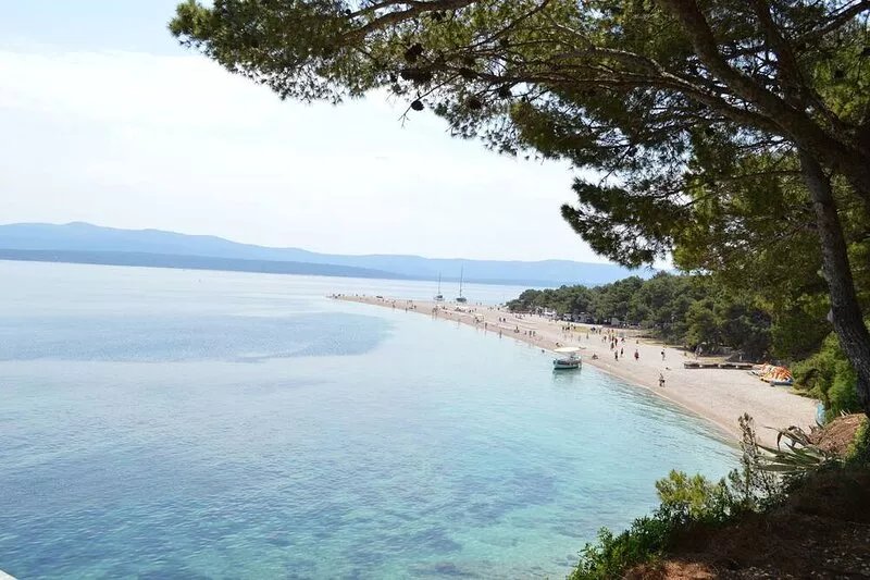 4 star Luxury Apartment With Private Swimming Pool and Sea Views