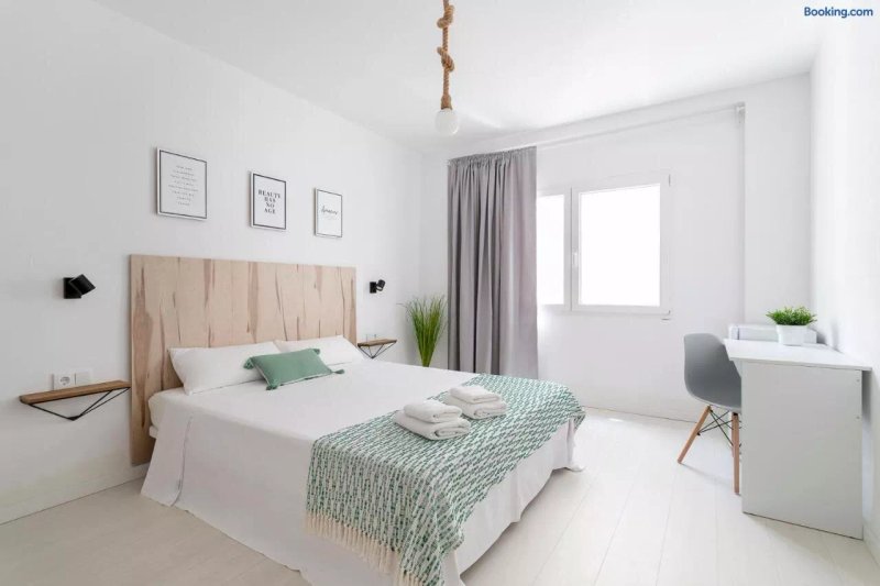 M&J Guest House