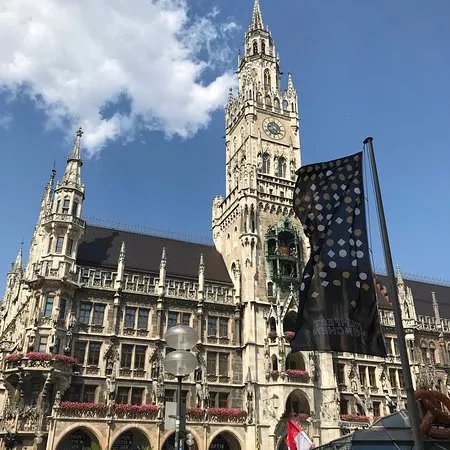 Free Tour