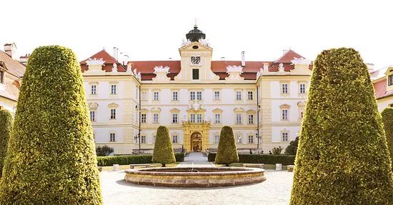 Statni zamek Valtice - Valtice Palace