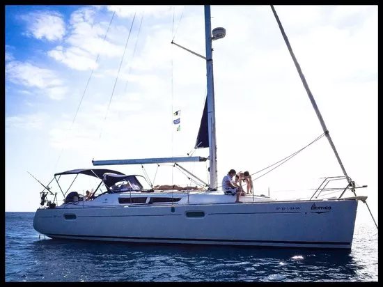 Canary Charter Yacht Club