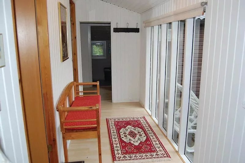 Enjoy a relaxing holiday in this charming holiday home in a fantastic location.