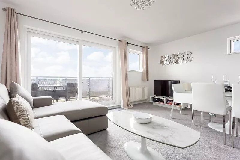 Beach Point -  an apartment that sleeps 4 guests  in 2 bedrooms