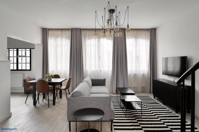 OneFiveSix - Unique Apartments