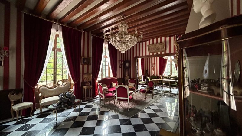 Le Petit Château De Barbizon Au Bois Du Mée