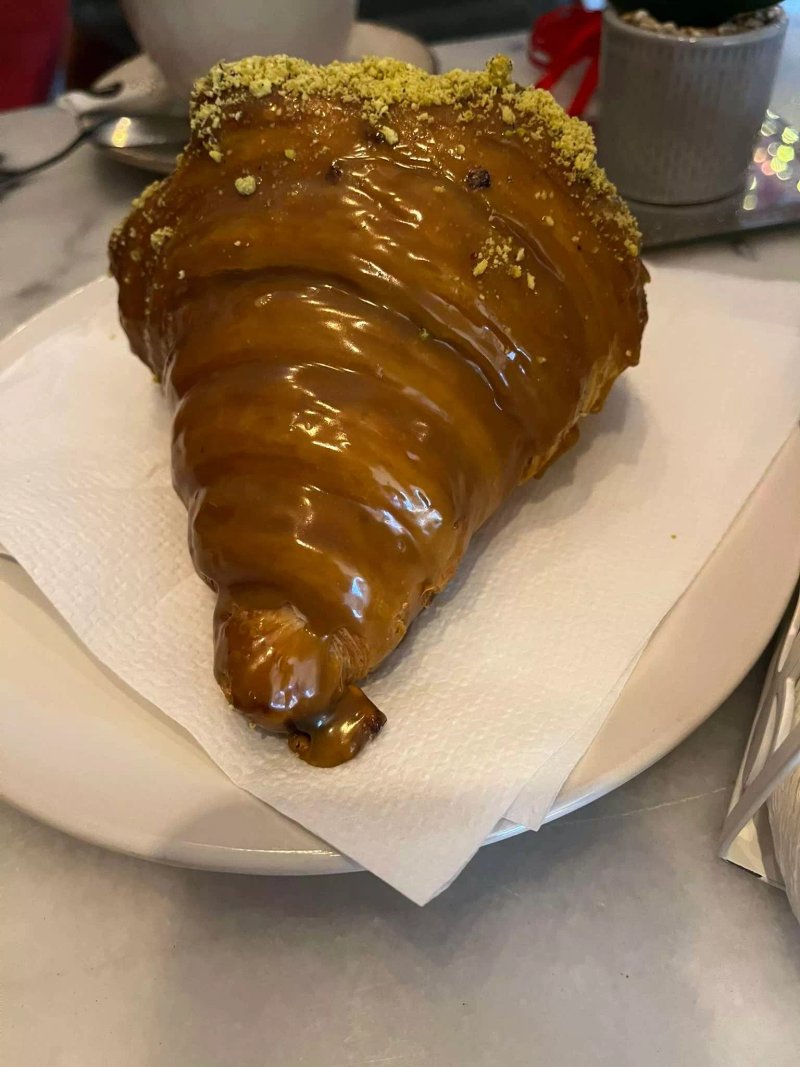 Madame Patisserie Cafe