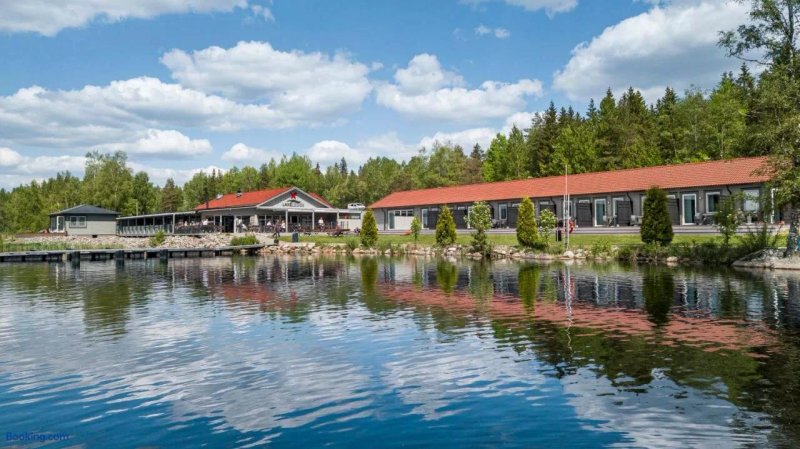 Lakelodge