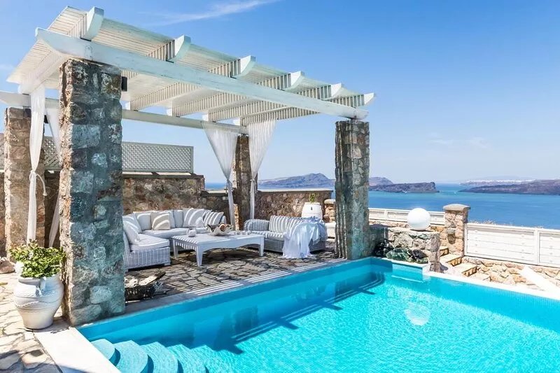 5 bedroom luxury villa with pool and  stunning sea views and amazing sunsets