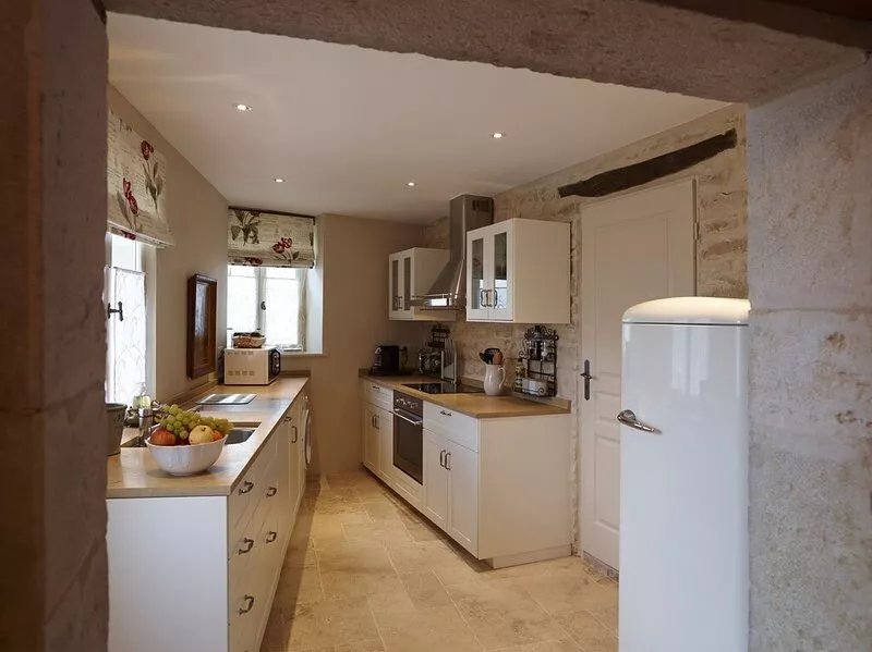 Chez Hall – Le Coin. gorgeous, quality 1bdr/1bth Cottage, Meursault centre