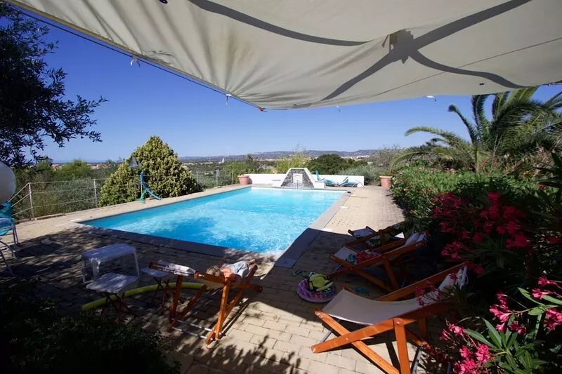 casadellameridiana: villa with pool, air conditioned in a peaceful old olive gro