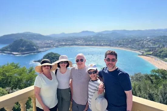Earra Tours Basque Country