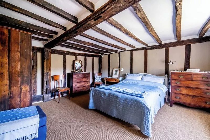 A cosy, charming & rural Suffolk cottage, a short stroll from walks & gastro pub