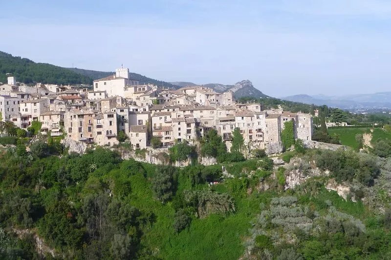 Paradise in Provence- A Quiet Retreat (3BR) with Pool, Terrace, Barbecue, Garden