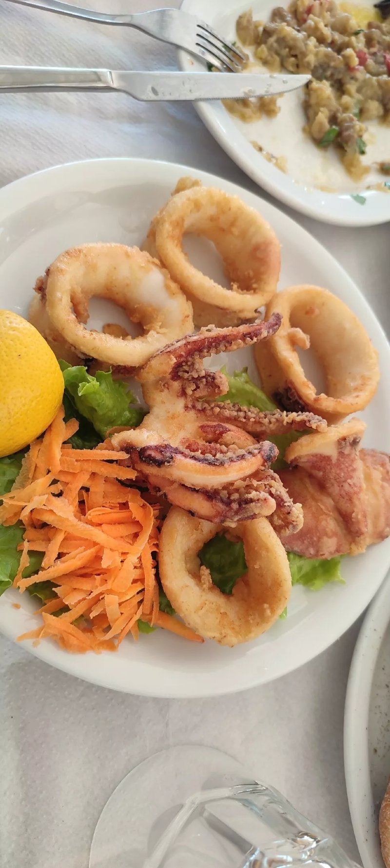 Taverna-Ouzeri Stathmos