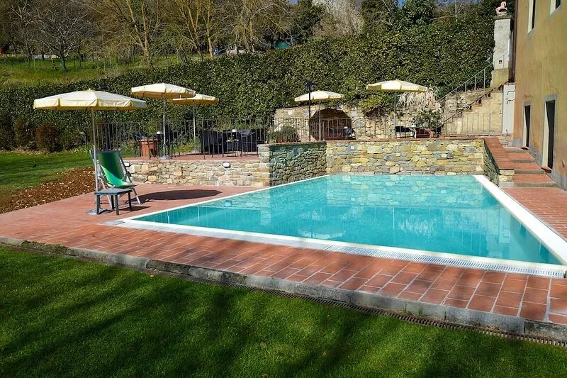 Three bedrooms apt. F in a Old Pasta factory with shared pool