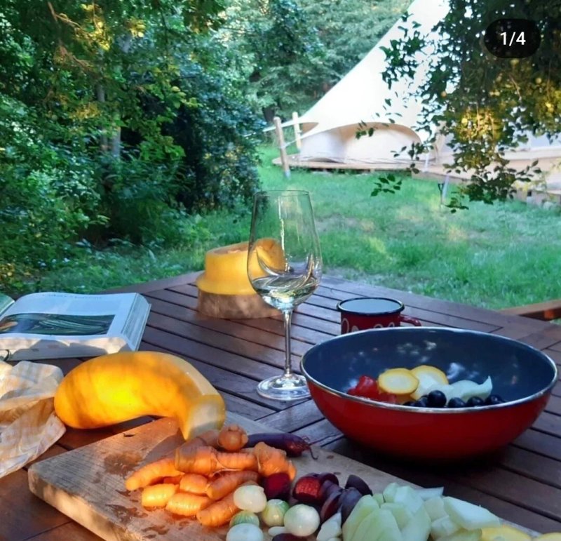 Garden In The Orchard (zahrada V Sadu)
