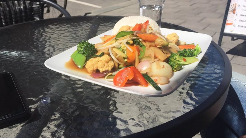 Yam Yam Thai Wok