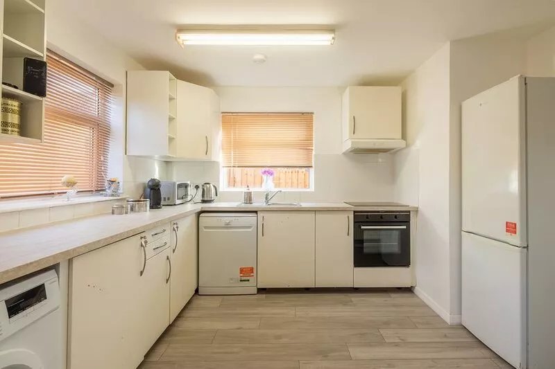 Premium Character Home w/Parking & Self Checkin near L&D Hospital, Cul De Sac
