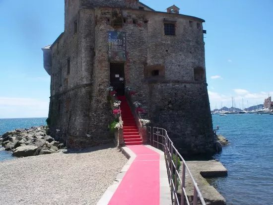 Red Carpet Coastal Walk