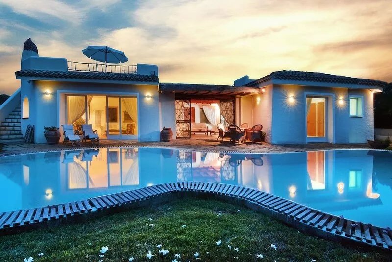 Magnificent Villa with private pool just 400 meters from the Ancora beach club