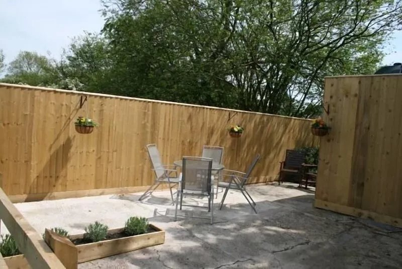 Crockerton Lodge - Village Holiday Let close to Longleat House & Safari Park