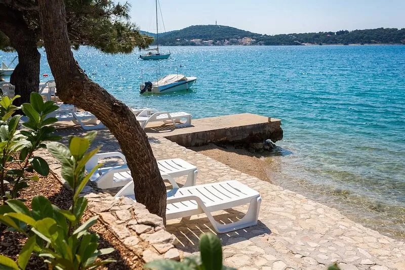 Villa Sea Touch - beachfront villa for eight, amazing views and a heated pool
