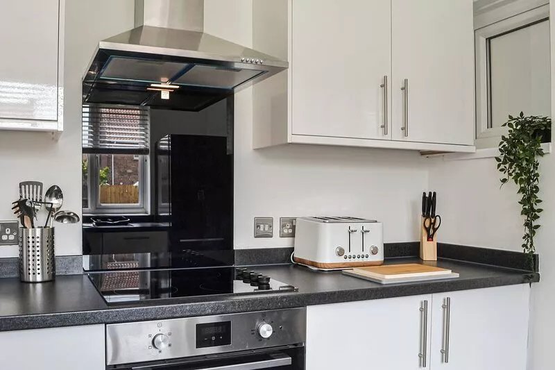 Recently refurbished holiday home just a short walk from the town centre.