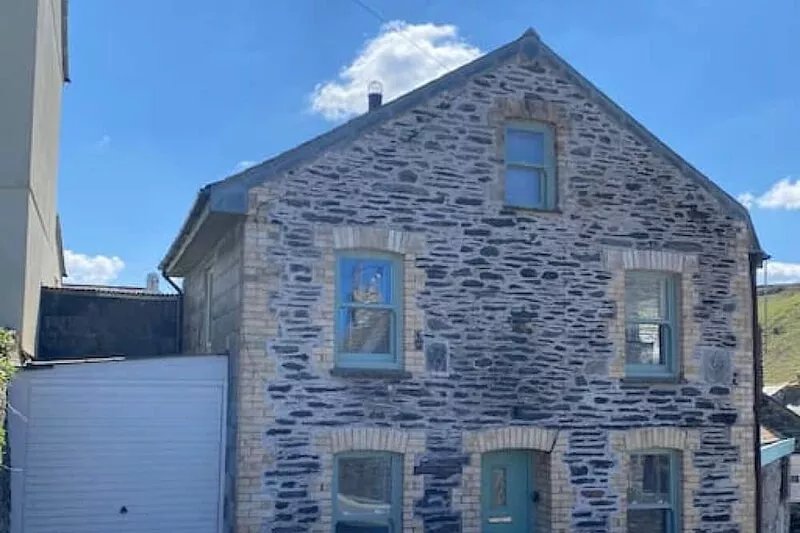Atlantic Cottage Port Isaac 2 bedroom with parking