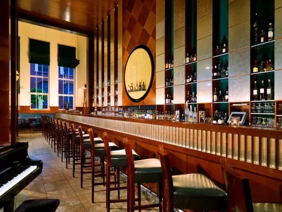 Pelikan Bar