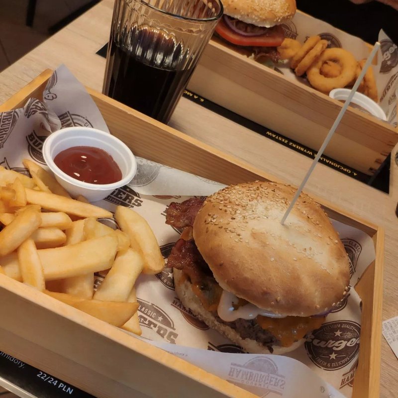 Skier Burger