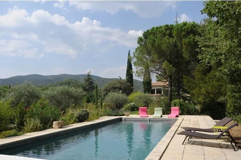 Light Villa, 5 rooms, 10/12 people, Hot Swimming pool