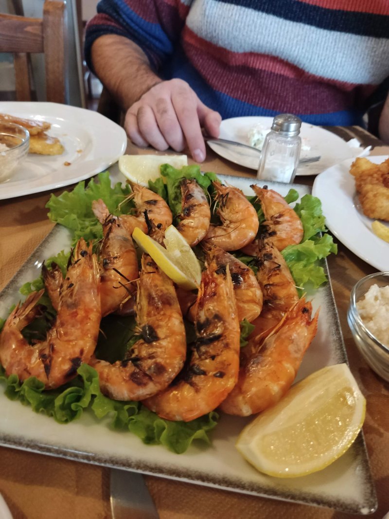 Fishtavern Akakies