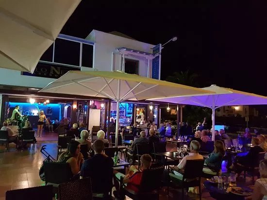 Marcos Bar