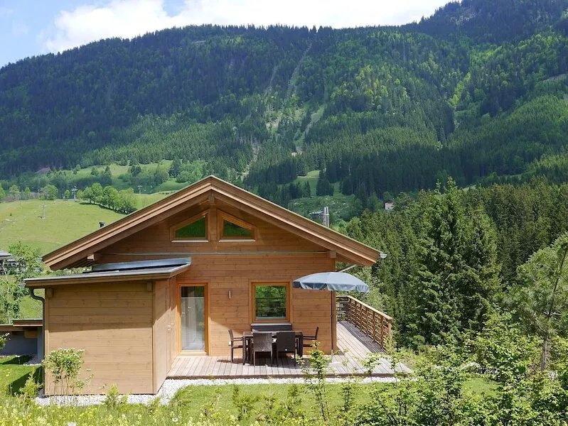 New Luxury Chalet with panoramic view directly on the ski-slope