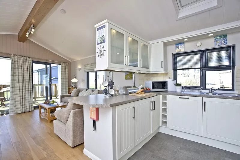 Luxury 3 bed Lodge In Soar, Salcombe, Devon, Sea & Country views
